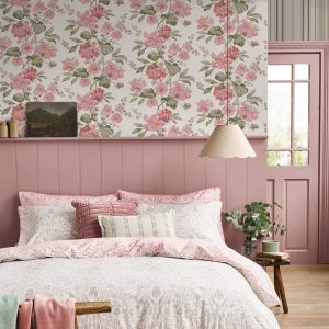 Romilly, tapet med rosa peoner og blomster