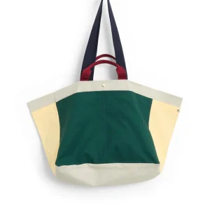 Weekend Bag - Medium, Dark Green Multi