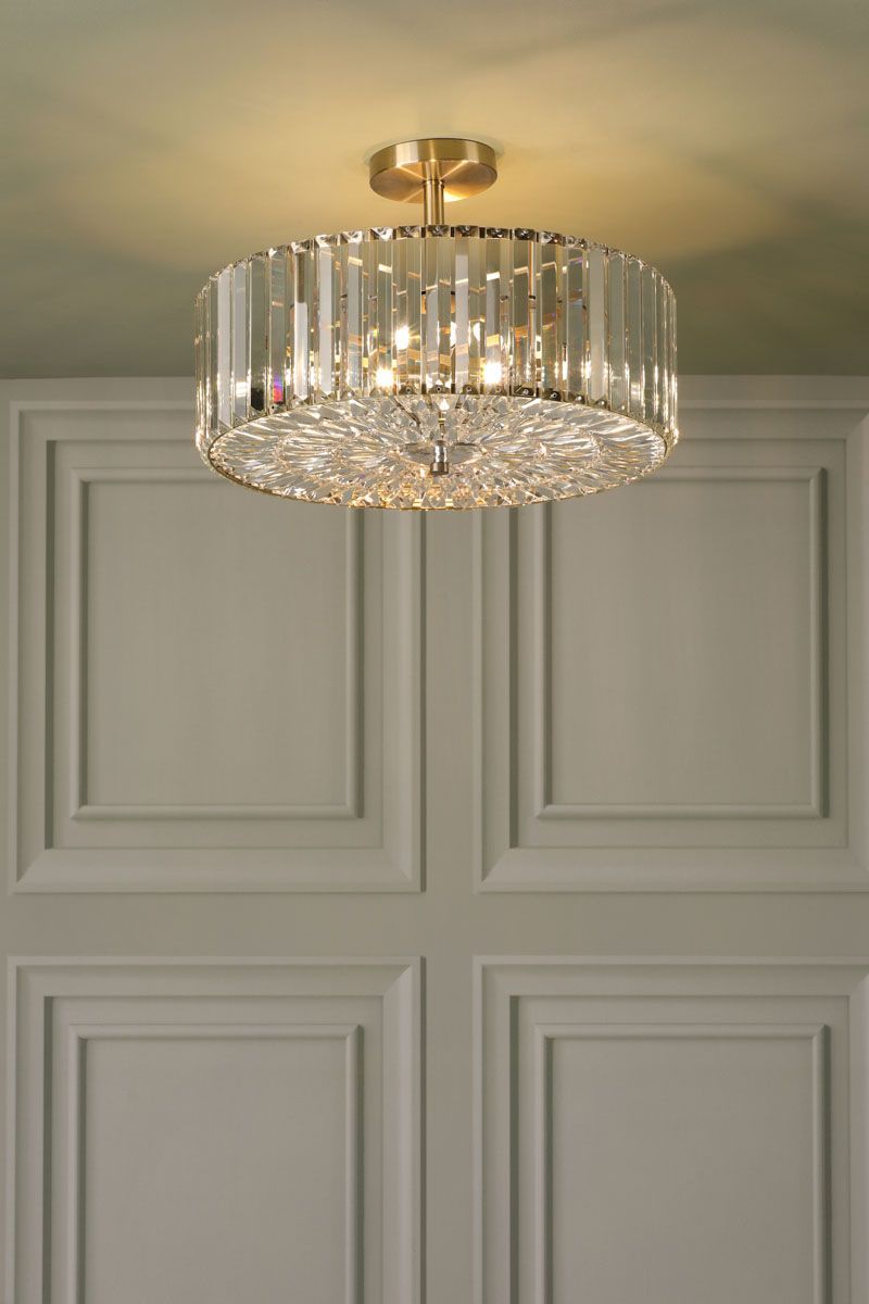 Fernhurst, stor taklampe i antikk messing med krystallstaver (Ø45cm) - Image 3