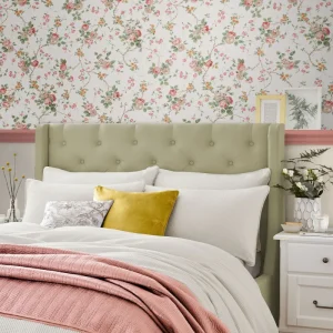 Mountney Garden, landlig tapet med klatreroser fra Laura Ashley