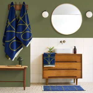 Linear Stem, retro håndklær i marine og olivengrønt fra Orla Kiely