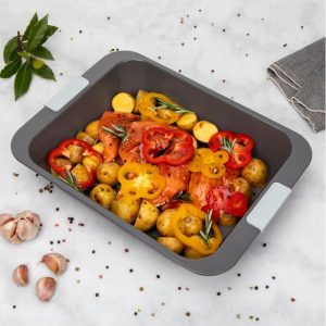 «non stick» ovsform (38cm) med salviegrønne håndtak fra Laura Ashley