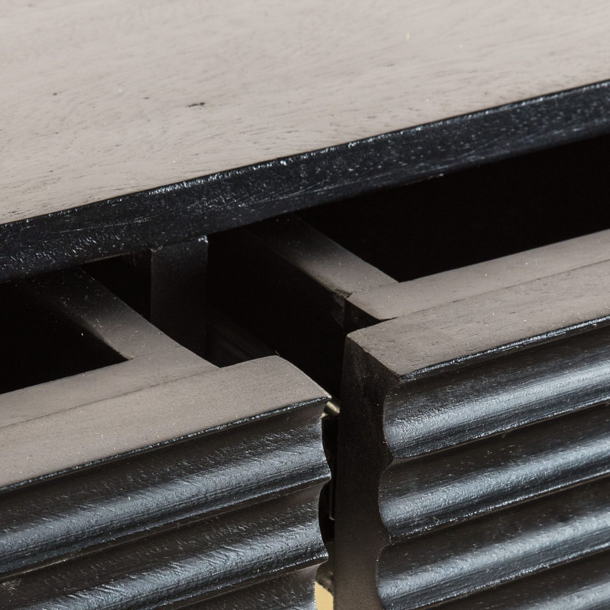 Ripple, elegant konsollbord i sort med messingben - Image 7