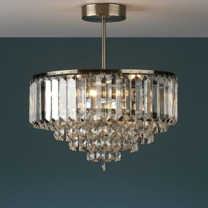 Vienna, klassisk taklampe i antikk messing med slepne krystallstaver