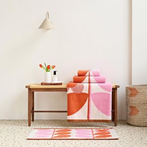 Stem Bloom, retro håndklær i rosa og orange fra Orla Kiely