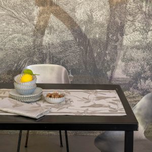 Voliere, damaskserviett med fugler i beige i 100%lin